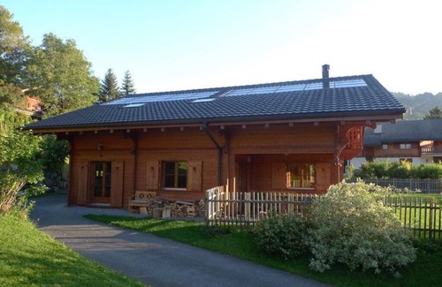 Barboleusaz Chalet De Esquí | Encantador chalet familiar en los Alpes suizos, cerca de remontes y senderos para bicicletas