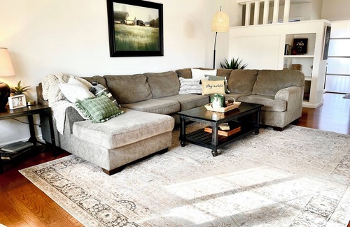 Cirby Side Casa | Charming family home near Downtown @The Grounds, Pets & Families, large backyard