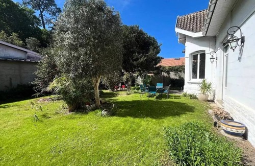 Cote Landaise Villa | Charming Familienhaus mit Garten, nahe dem Strand von Joigny
