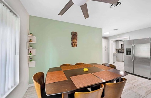 Westchester Casa | Charming Family Home with Lush Garden