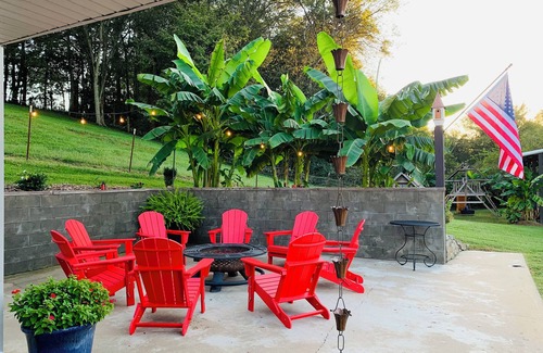 Linden Casa | Charming Family Retreat near Buffalo River Resort