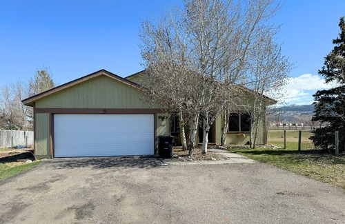 Victor Casa | Charming Family Retreat in Victor