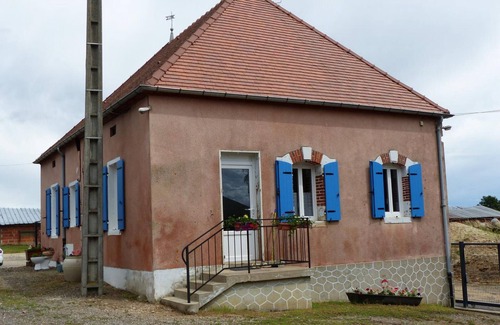 Saligny-sur-Roudon Cabaña | Casa rural en mini granja, 4-6 personas, animales, cerca de actividades, ideal familias