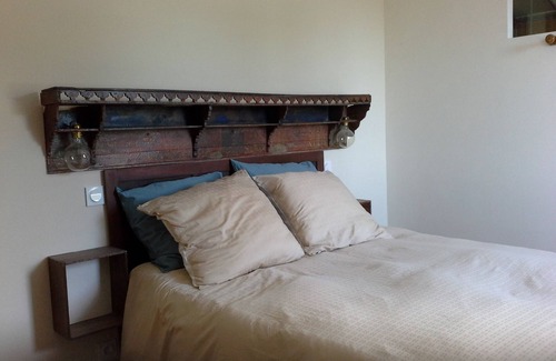 Roaix Otro | Charming farmhouse, absolute calm, sleeps 7