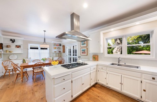 St. Helena Otro | Casa rural con encanto Downtown St. Helena!