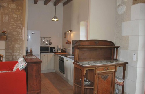 Saint-Senoch Cabaña | Casa rural en Touraine Sur: chimenea, jardín privado, cerca de Loches