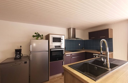 Autrac Cabaña | Casa rural renovada con terraza cerca de granja en Autrac