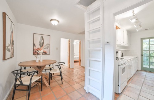 Raisin Casa | Charming Fig Garden Village Spanish style home!