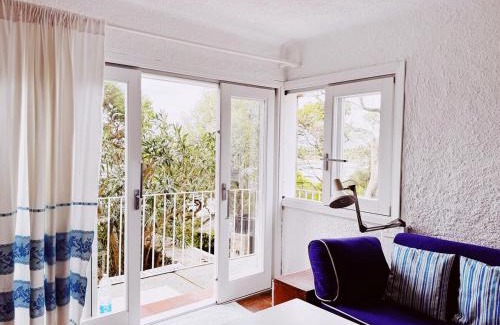 Porto Rotondo Apartamento | Charming flat in Porto Rotondo with lush garden!