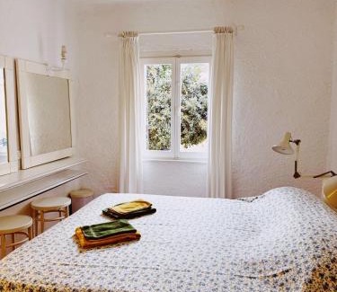 Porto Rotondo Apartamento | Charming flat in Porto Rotondo with lush garden!