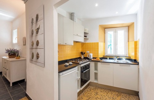 Vernazza Apartamento | Charming Flat In Vernazza, Vernazza, Italy