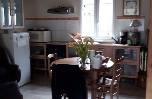Brison-Saint-Innocent Casa | CHARMING HOUSE 250 METERS FROM THE LAKE .....