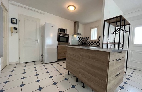 Cheray Casa | Casa moderna en Saint-Georges-d'Oléron - 5 plazas, patio y jardín, cerca de tiendas y ciclovías