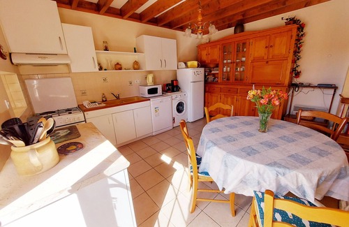 Saint-Mars-sur-Colmont Cabaña | Gîte Mayenne : charme des pierres, jardin clos, proche loisirs et nature