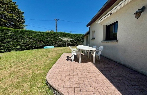 Saint-Pierre-Quiberon Villa | Casa acogedora, 5 piezas, 130m², cerca de la playa, tranquila, jardín, admite mascotas
