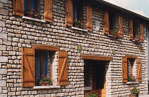 Saulmory-et-Villefranche Cabaña | Casa de Campo Tranquila con Chimenea, Cerca de Verdún y Sedan, Ideal para Familias