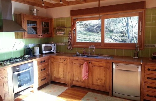 Saint-Alban-sur-Limagnole Casa | Charming wooden house in a green setting
