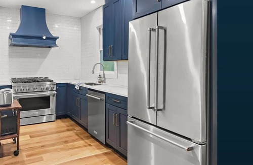 Southampton Casa | Charming Fully Renovated Southampton Home with Timeless Allure