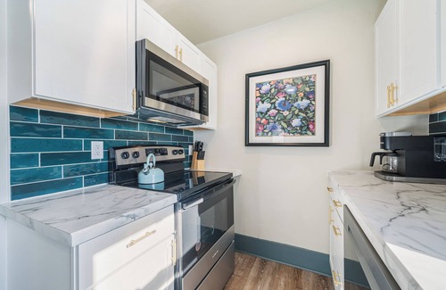Appleton Apartamento | Charming, Furnished Retreat with a Yard—Just Minutes from Downtown Appleton