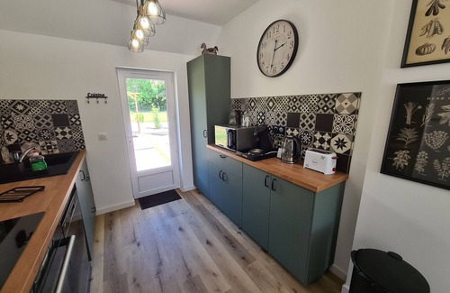 Vannes-sur-Cosson Cabaña | Gîte en pleine nature avec étang, proche d'Orléans, idéal pour randos et visites des châteaux de Sologne
