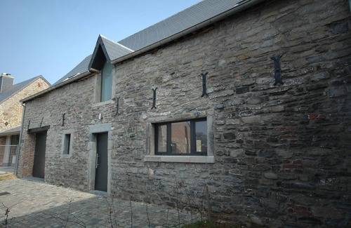 Emines Apartamento | Charming gîte in an old farmhouse, near Namur (Belgium)
