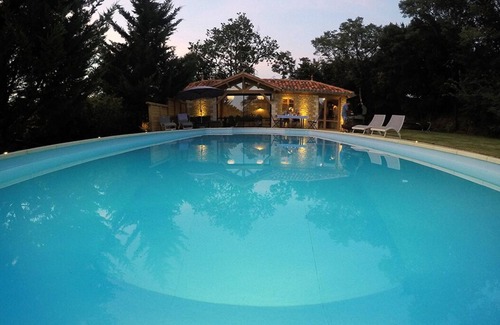 Crayssac Cabaña | Encantadora antigua "Gîte" con el máximo confort