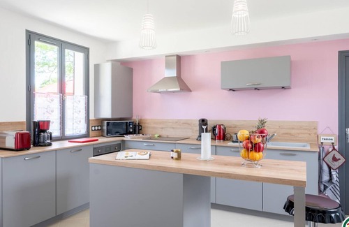 Gouy-les-Groseillers Cabaña | Casa encantadora con jardín, cerca de Amiens y Beauvais