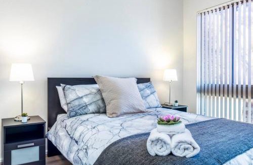 East Victoria Park Casa | Charming Getaway Steps from Attractions & Amenities