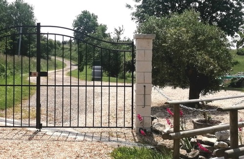Saint-Sernin Cabaña | Casa rural de 2 a 10 personas con piscina y estanque, a 30 minutos de Bergerac