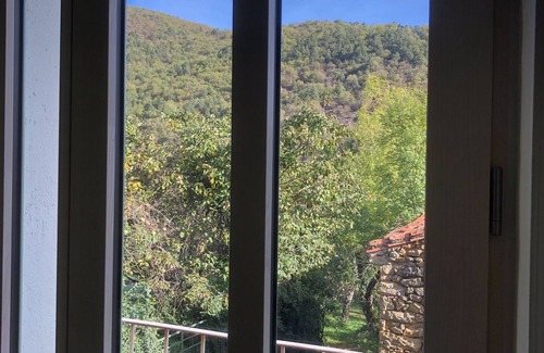 Arlet Cabaña | Encantadora casa de campo, hasta 12 personas, en el corazón del valle de Allier