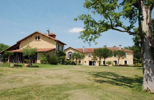 Lasseube-Propre Casa | CASA CON ENCANTO con piscina 12 personas en el corazón de Gascuña AUCH (Gers)