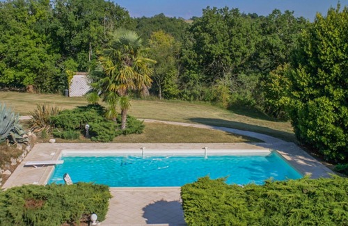 Saint Maurin Casa | Charming gîte with pool and park garden