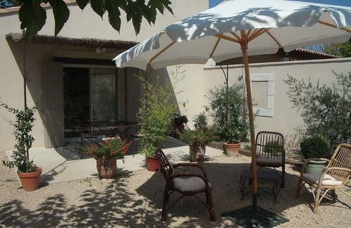 Eygalieres Cabaña | CASA CON ENCANTO CON PISCINA AL PIE DE ALPIILES EN EYGALIERES