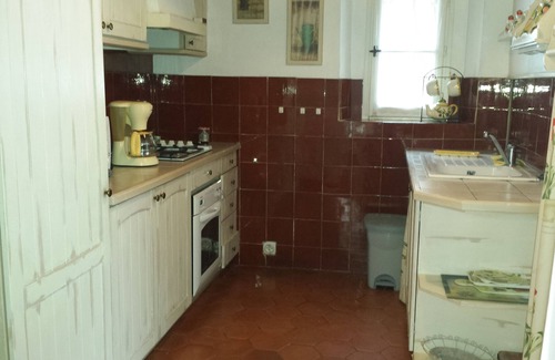 Les Mees Casa | Charming gîte with swimming pool and tennis court in the heart of nature, La Marjolaine