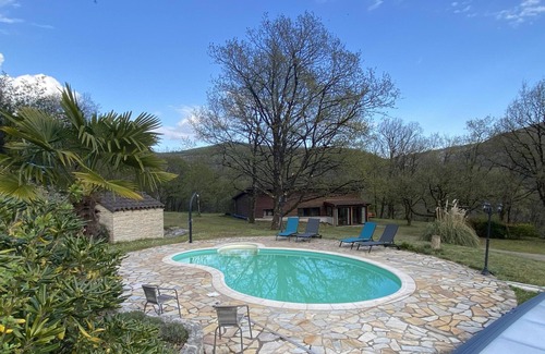 Connac Casa | Great detached holiday home with views and pool