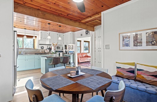 Glen Ellen Casa | Charming Glen Ellen house w/home office. Pet Friendly!