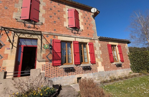 Futeau Cabaña | Gîte familial au cœur de l'Argonne : 3 chambres, cuisine équipée, proche Verdun et Reims