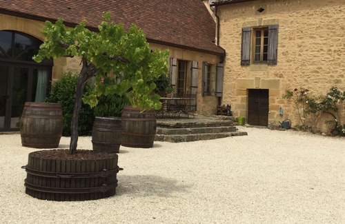 Saint-Avit-Senieur Cama Y Desayuno | Encantadora casa de huéspedes con piscina climatizada