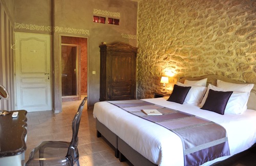 Sarrians Casa | ENCANTADORAS CASAS DE INVITADOS EN PROVENCE EN EL CORAZÓN DE LAS VIDES