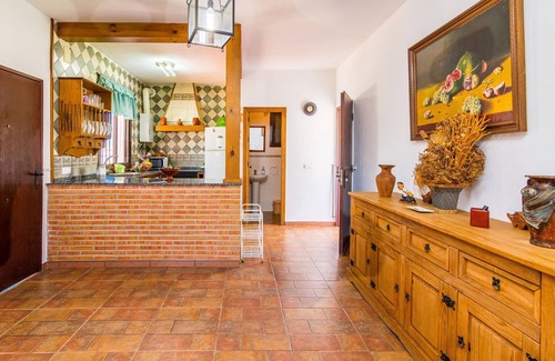 Conil de la Frontera Casa | Encantadora casa con piscina, terraza, jardín y Wi-Fi; Mascotas permitidas, estacionamiento disponible