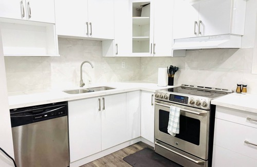 Brampton Casa | Charming Haven @Snelgrove !!