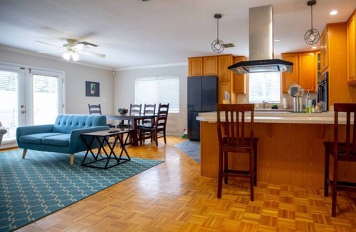 Altamonte Springs Casa | Charming Heated Pool home in Altamonte Springs