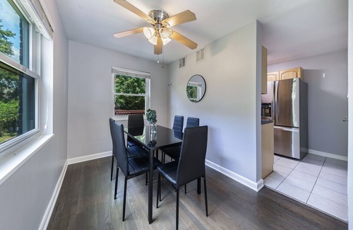 Seminary Hill Casa | Charming Hideaway 19 min to DC huge Backyard/Grill