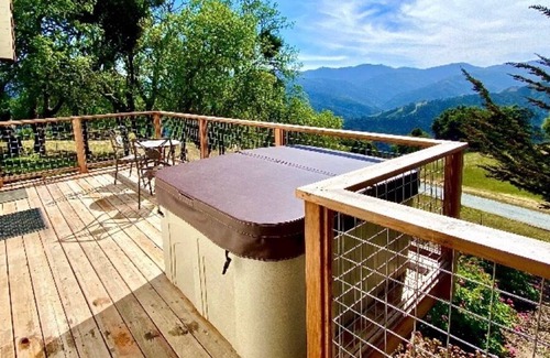 Carmel Valley Casa | Charming Hilltop Villa @ Sky Ranch