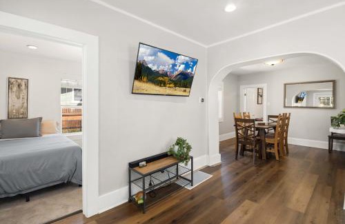 Glenwood Springs Casa | Charming, Historic! Walking Distance to Town!