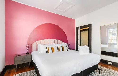 Cannonborough Elliotborough Casa | Charming Historic Downtown Abode! King Street