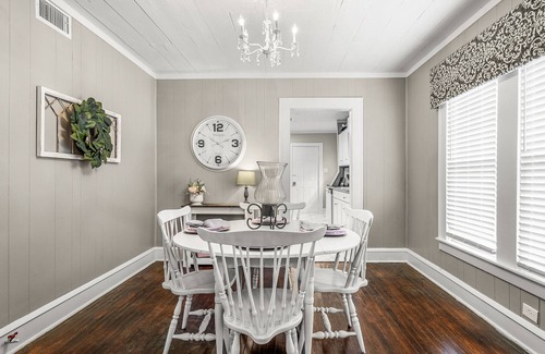 Brookview Casa | Charming, Historic Home Minutes from Magnolia