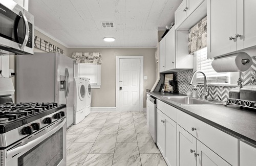 Brookview Casa | Charming, Historic Home Minutes from Magnolia