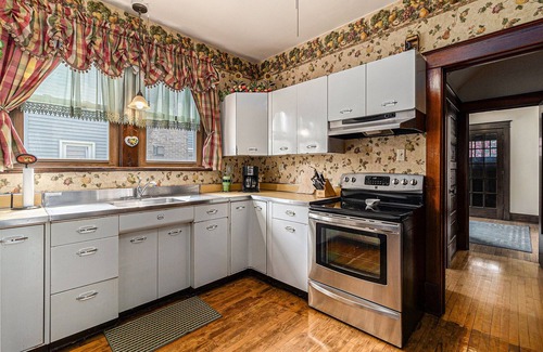Manistee Casa | Charming Historic Home Close to Downtown and Beach