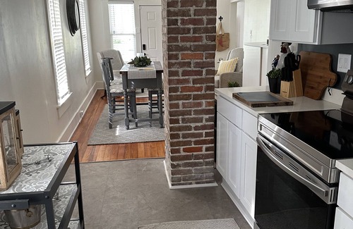 Mobile Casa | Charming Historic Midtown Home
